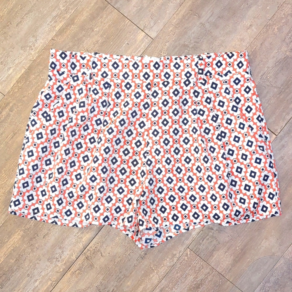 Blue and Orange Shorts by Peppermint in Size Medium
